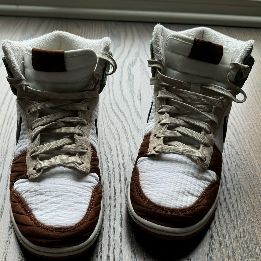 Preowned Woman’s Nike Dunk High Next Nature Summit White.  Size 7.5